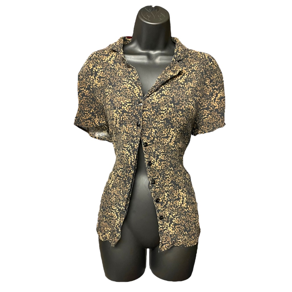 Pattern Button Up